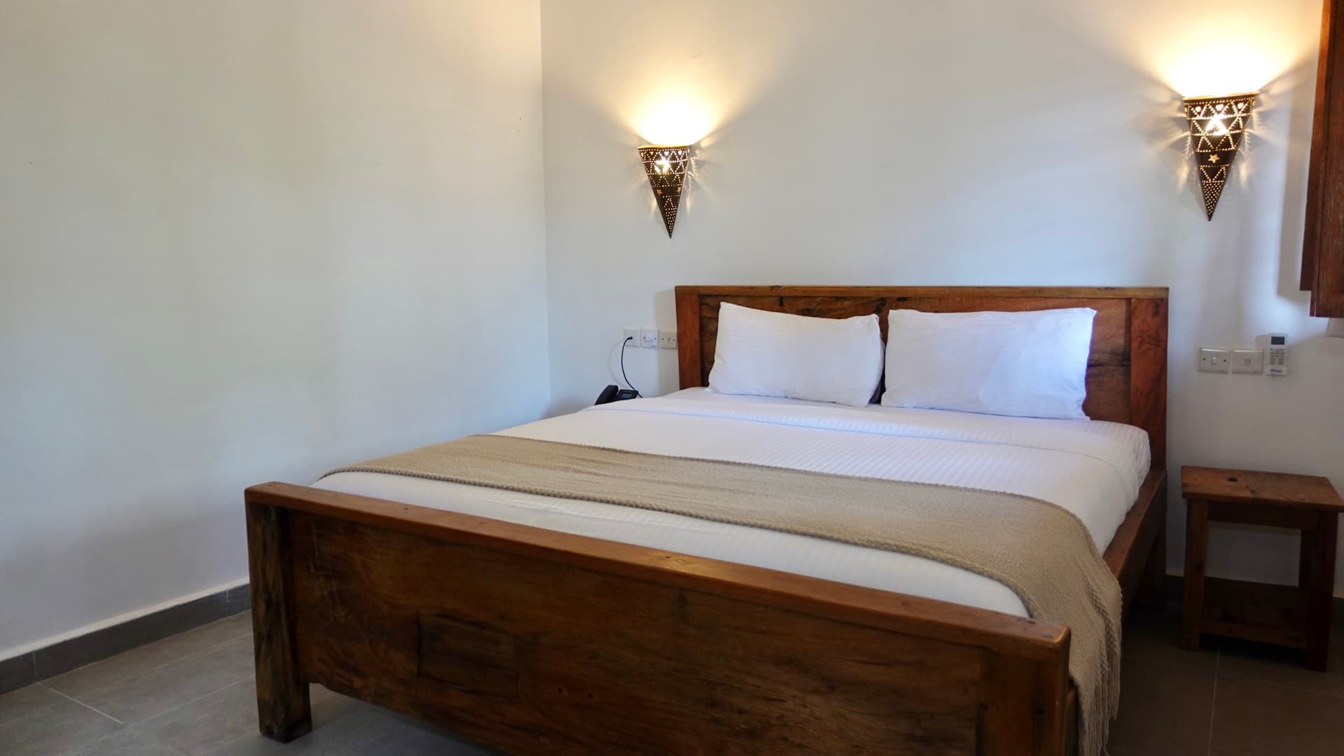Rooms 15