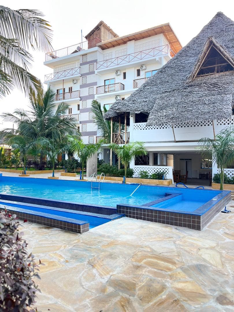 Pool view 5